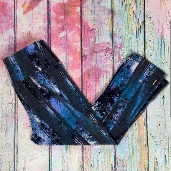 Lucy Blue Multi Woods Hatha Capri Leggings Small - Picture 2 of 7